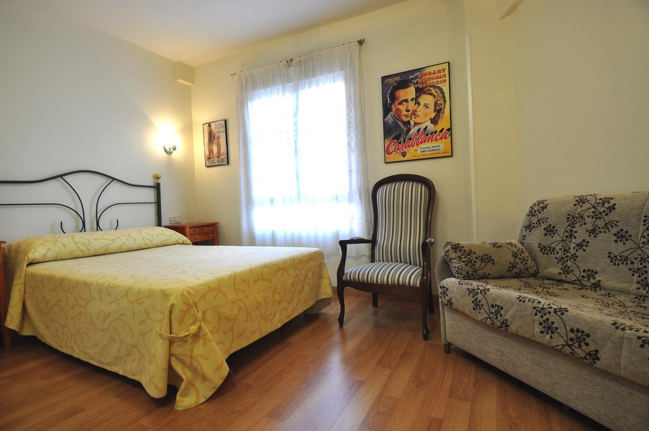 Hotel Apartamentos Aralso Sotillo La Lastrilla Kültér fotó