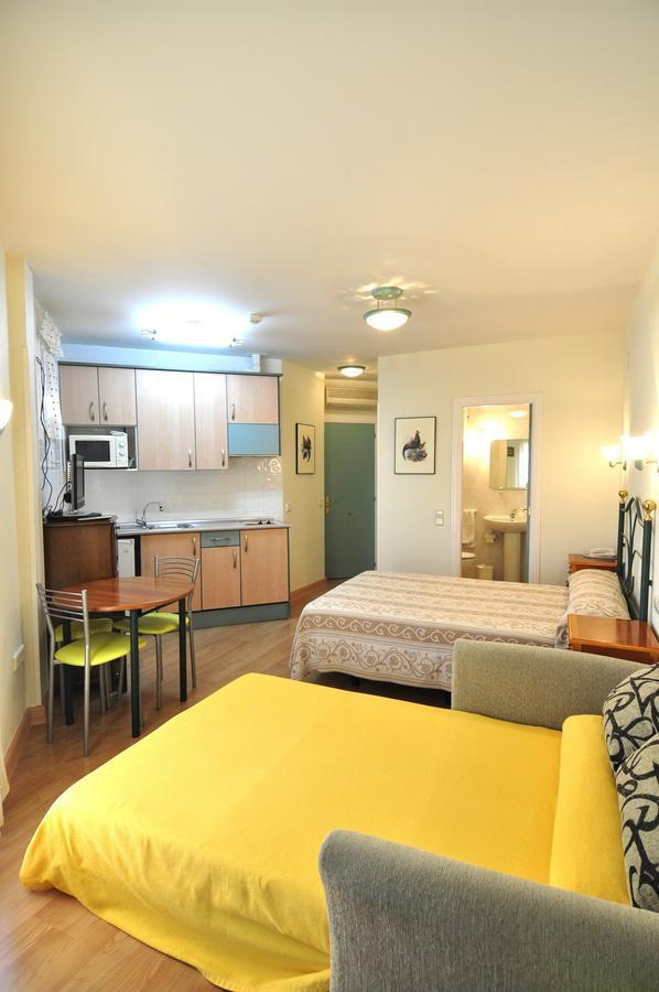 Hotel Apartamentos Aralso Sotillo La Lastrilla Kültér fotó