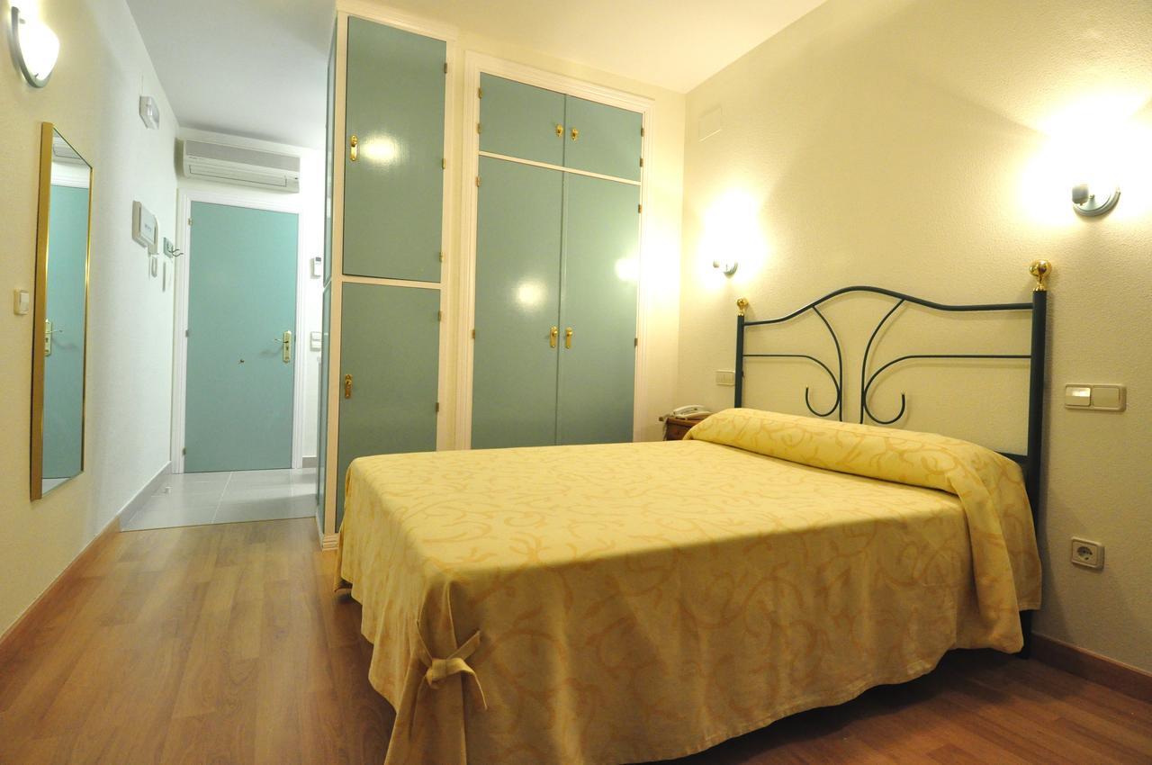 Hotel Apartamentos Aralso Sotillo La Lastrilla Kültér fotó